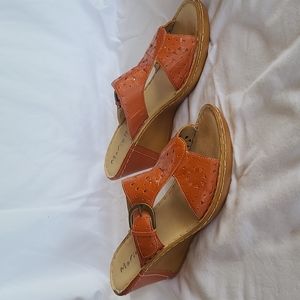 Mariella women's orange open toe sandal wedges size 10 with leather uppers